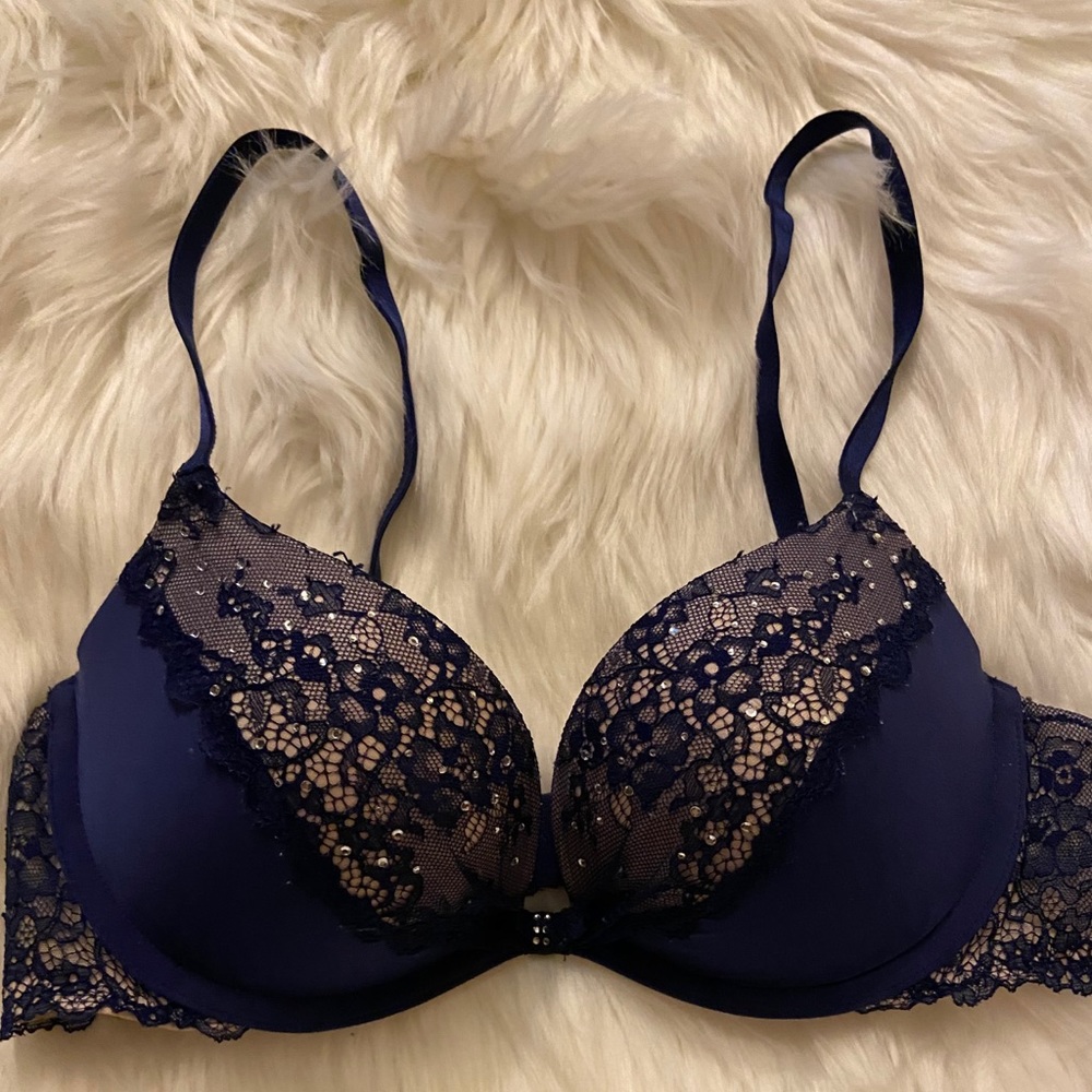Victoria’s Secret Temptation Push Up Bra